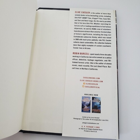 The Gray Ghost (A Sam and Remi Fargo Adventure) Cussler, Clive, Burcell, Robin - Picture 11 of 14